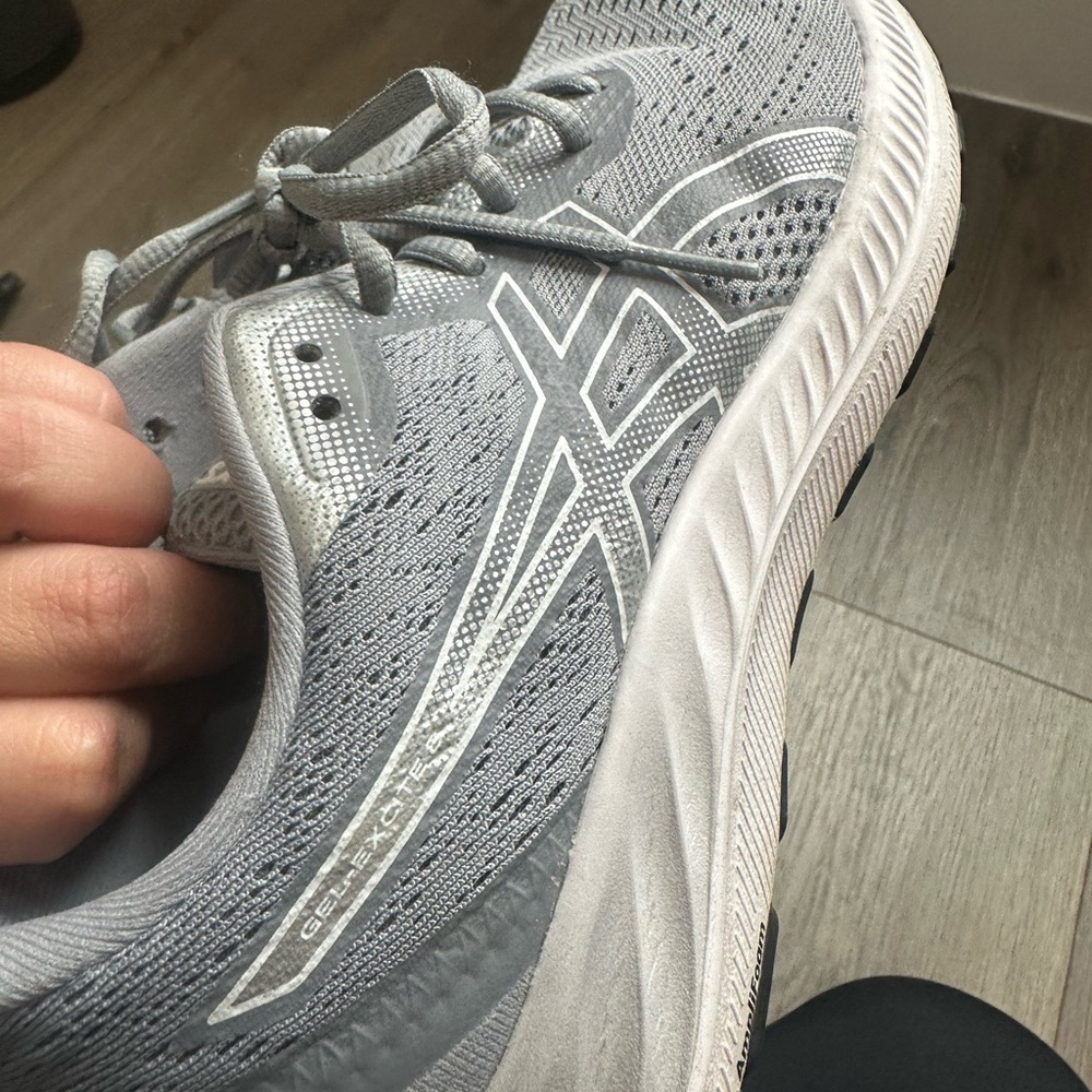 Asics Women's Light Gray Mesh Running Sneakers - Picture 9 of 13